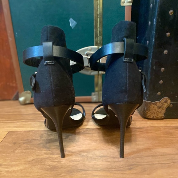 Penny loves Kenny - Picture 3 of 4